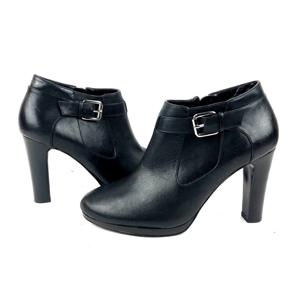 Lauren Ralph Lauren Black Maleah Ankle Bootie Size 6B